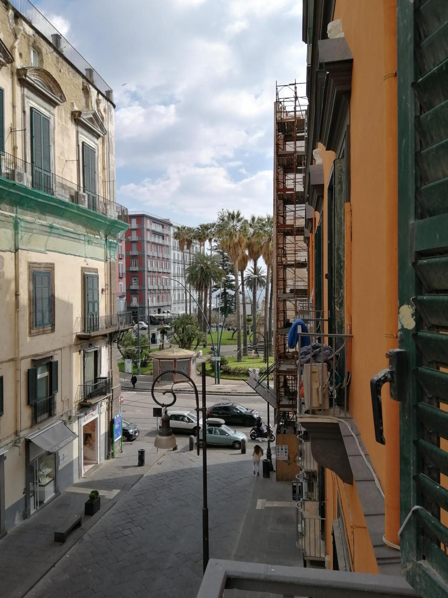 B&B Palazzo Satriano Naples Bilik gambar