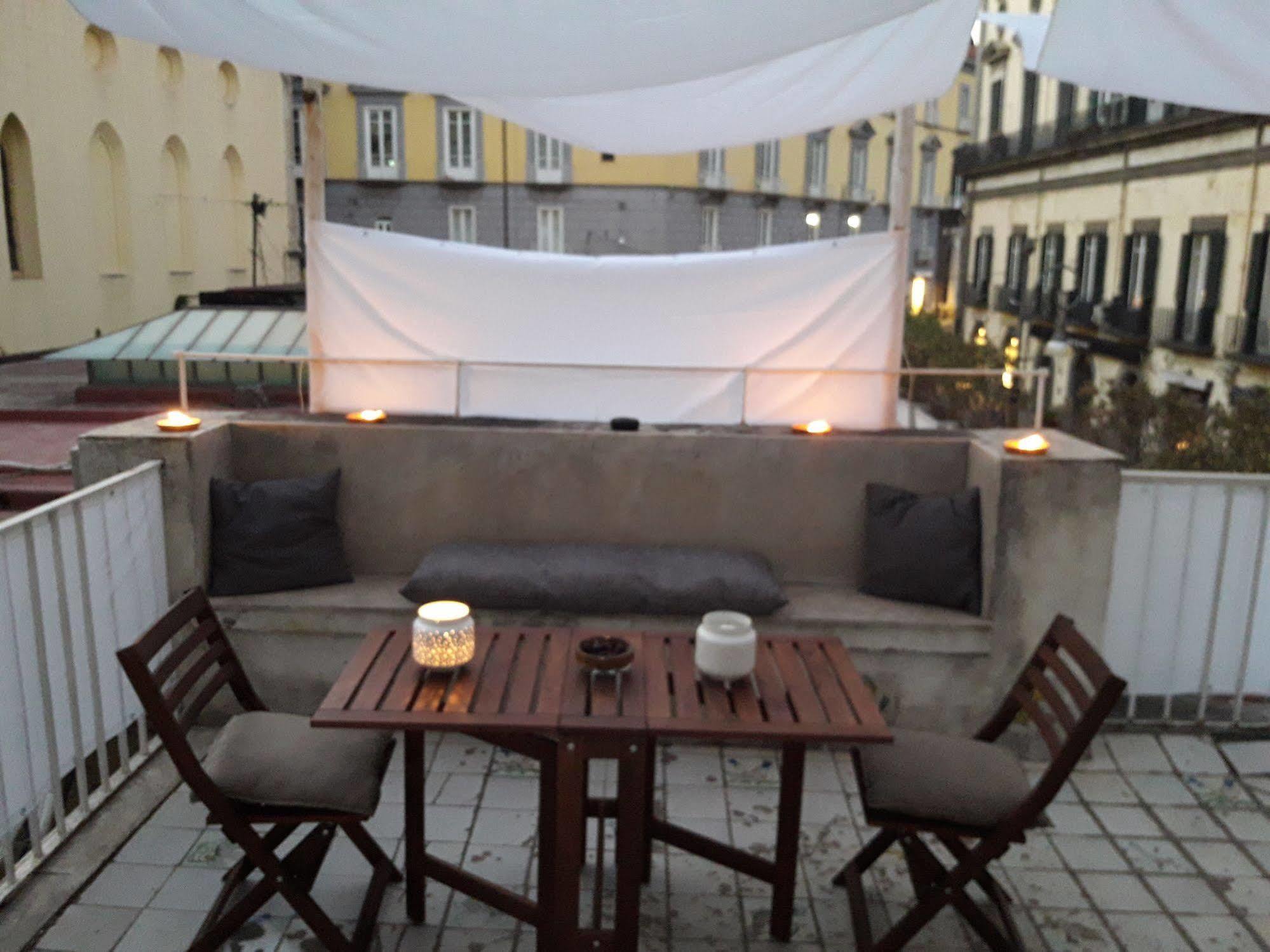 B&B Palazzo Satriano Naples Luaran gambar