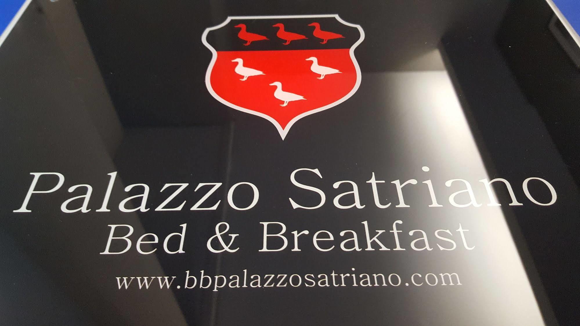 B&B Palazzo Satriano Naples Luaran gambar