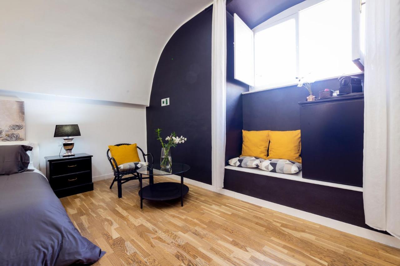 B&B Palazzo Satriano Naples Luaran gambar