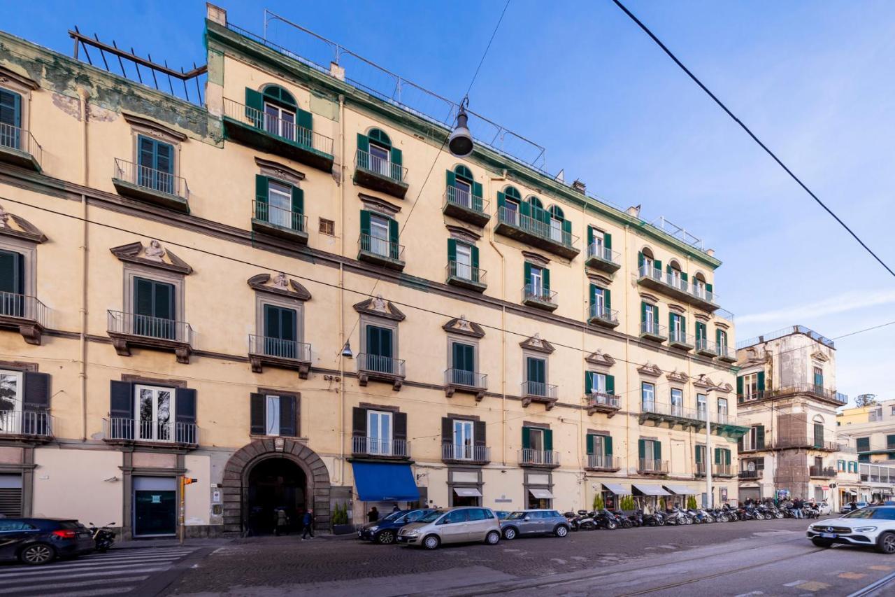 B&B Palazzo Satriano Naples Luaran gambar