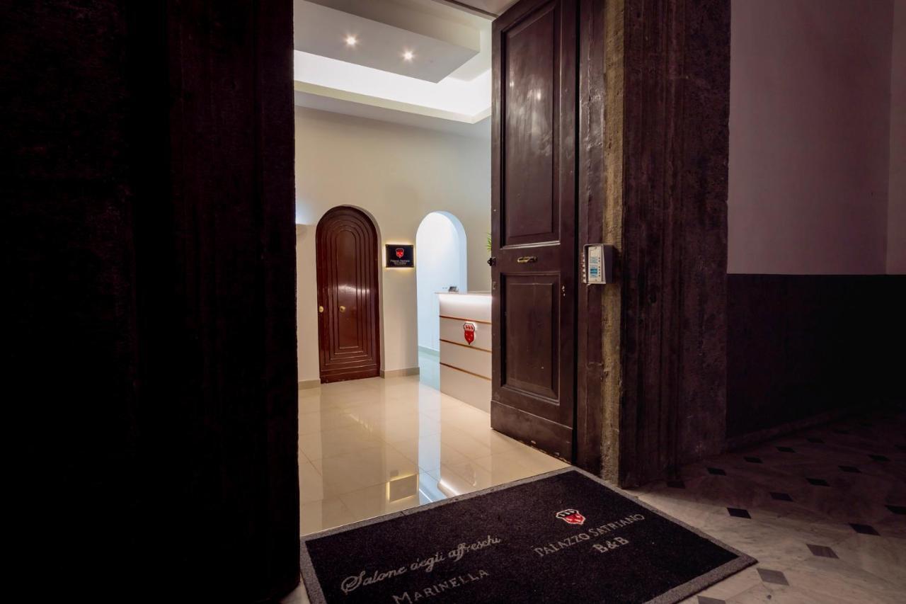 B&B Palazzo Satriano Naples Luaran gambar